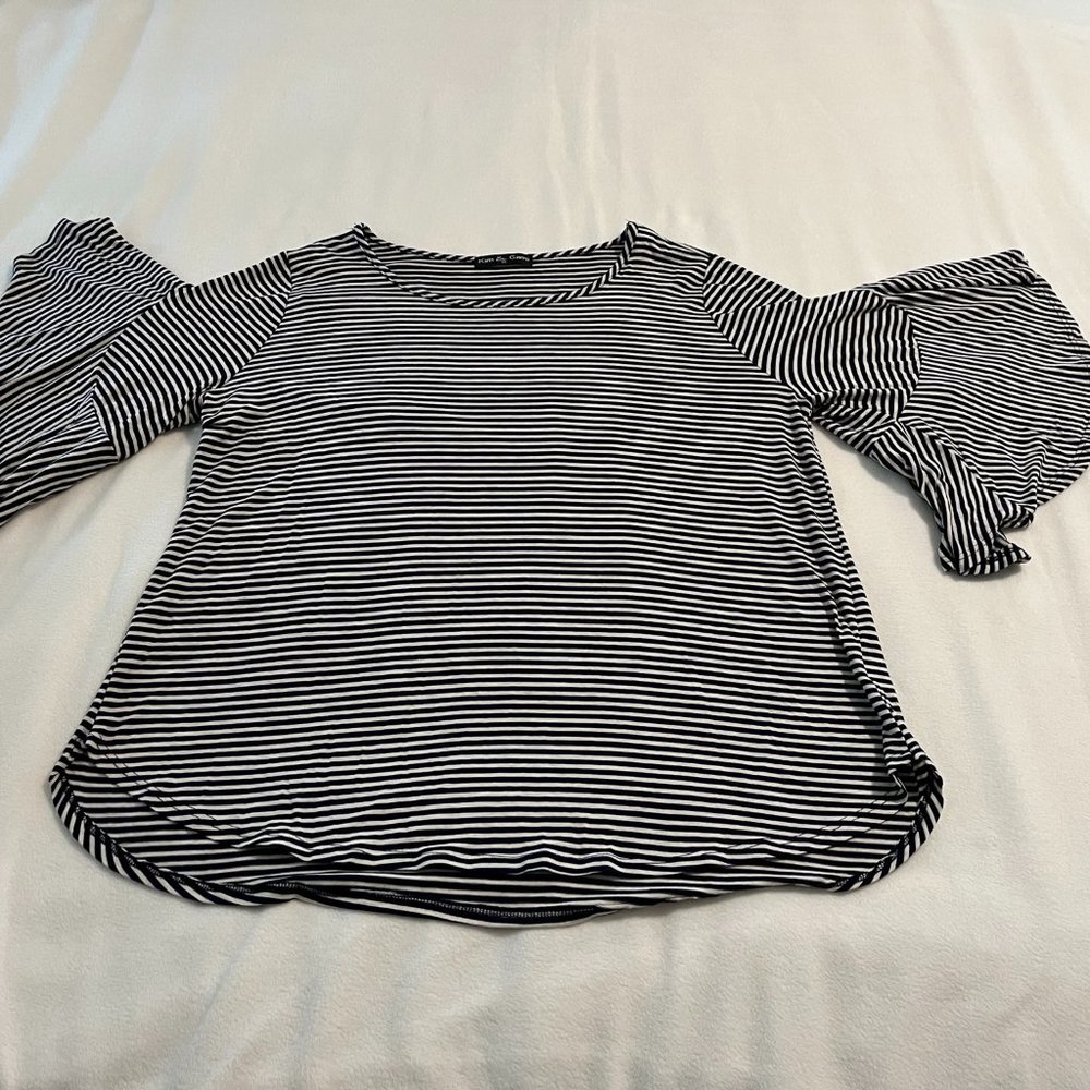 Stretch Navy and White Striped Kim and Cami Shirt with Flutter Sleeves Size 1x